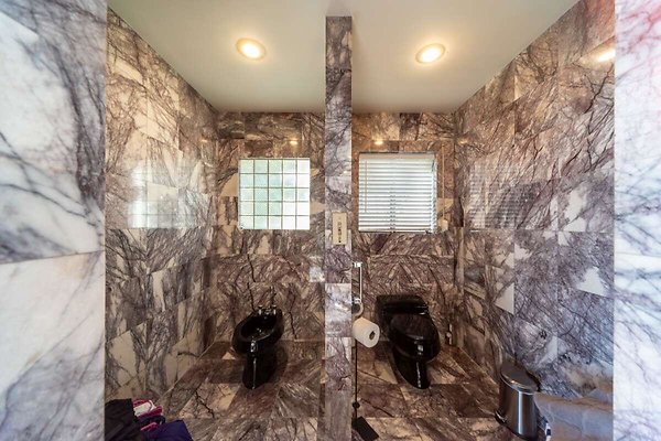 13986 bath 7