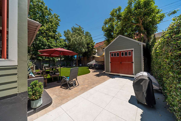 13417 garage 1