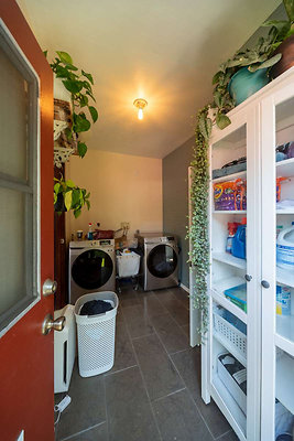 13417 laundry 1