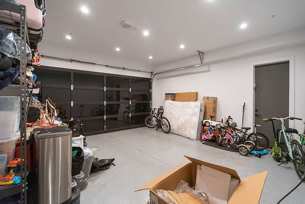 13197 garage 2