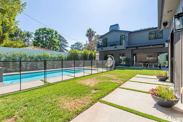 13197 pool 4