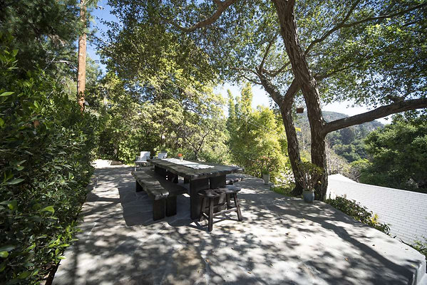 12668 patio 1