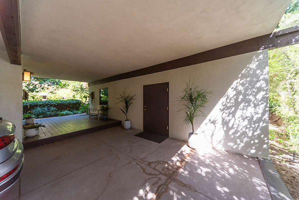 12668 studio 2