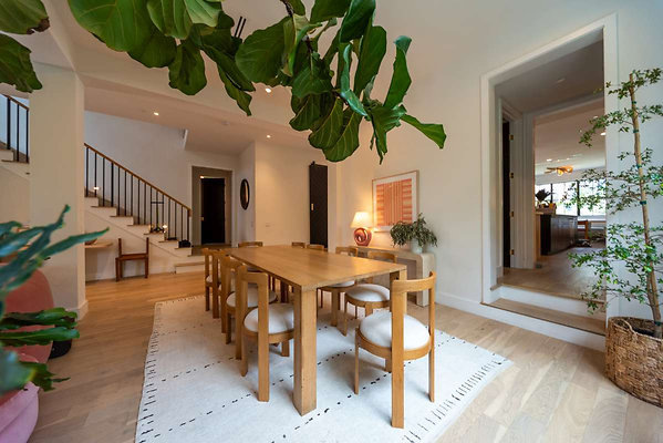 13292 dining 4