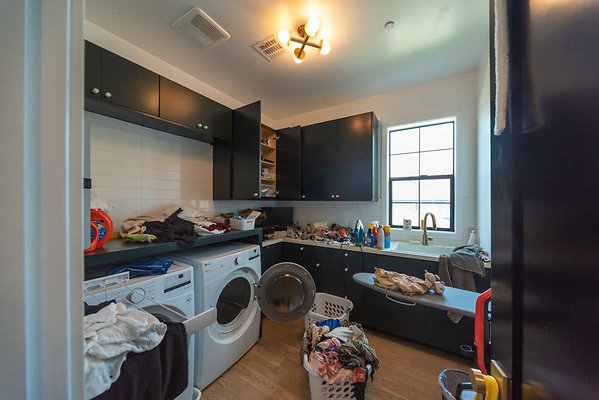 13292 laundry 1