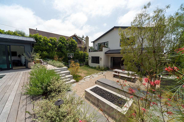 13292 garden 3