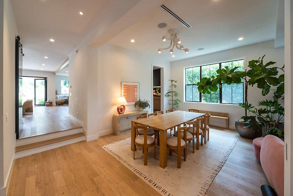 13292 dining 2