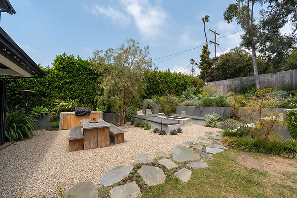 13292 patio 5