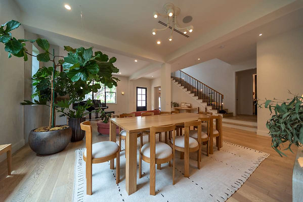 13292 dining 1