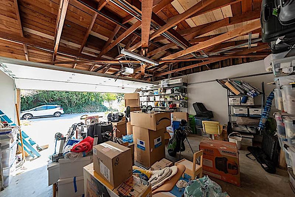 12254 garage 1