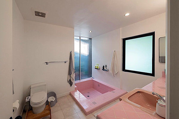 12254 bath 1