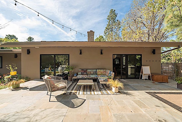 12254 patio 2