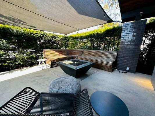 13285 patio 4