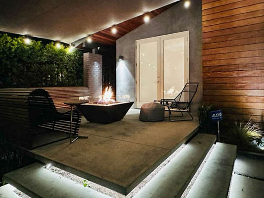 13285 patio 17