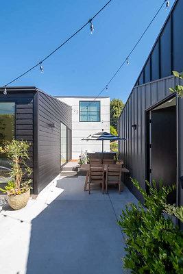12364 patio 4