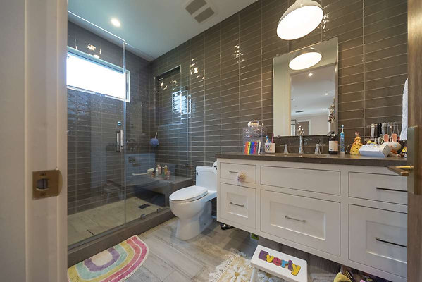 13436 bath 7