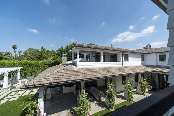 13436 balcony 7