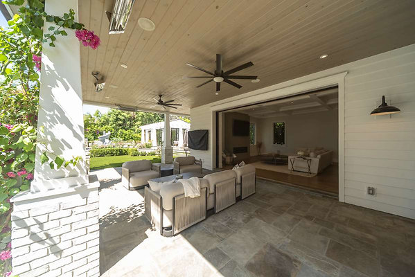 13436 patio 5
