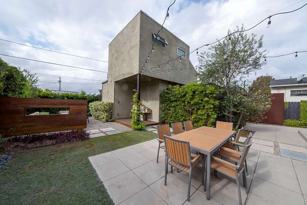 6042 patio 1