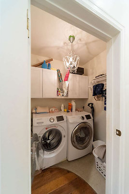 12756 laundry 1