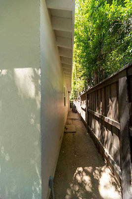 12756 side 1