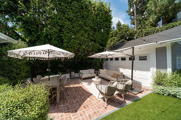 13409 patio 2