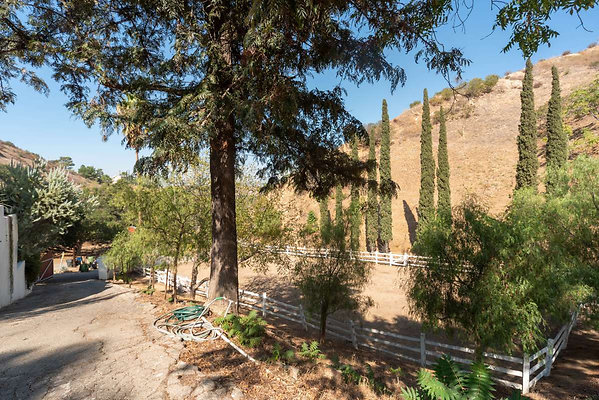 12922 corral 6
