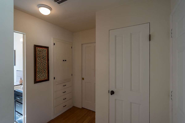 12922 laundry 3