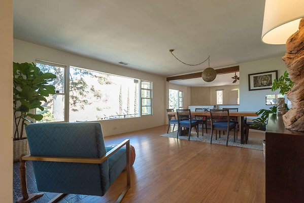 12922 dining 4
