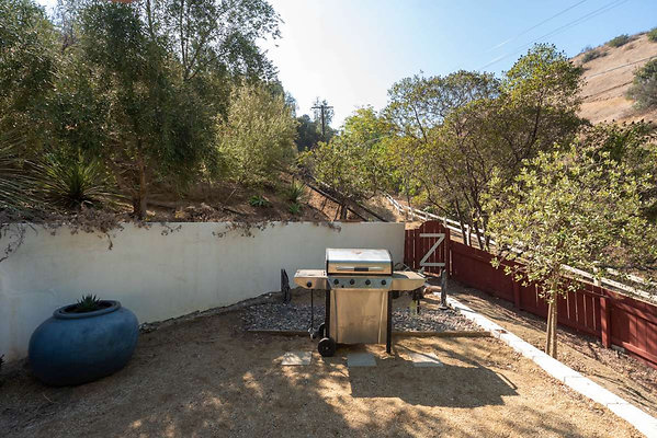 12922 patio 5