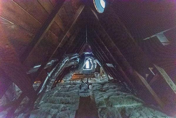 12800 attic 6