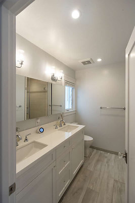 13654 bath 2