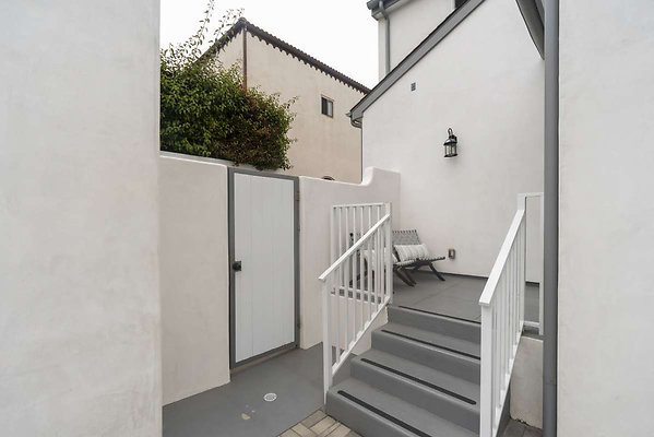 13654 patio 5