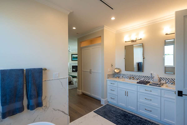 13147 bath 3