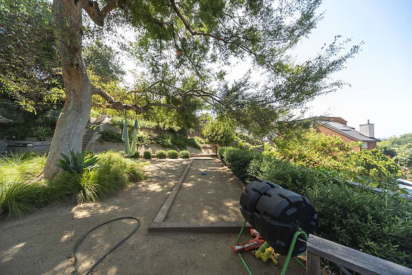 13709 garden 6