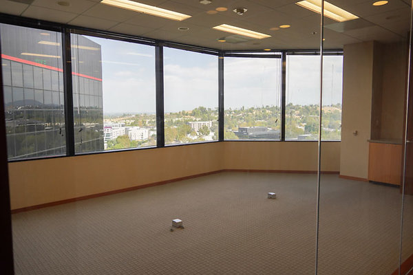 WarnerCenter-Tower2-Suite110002
