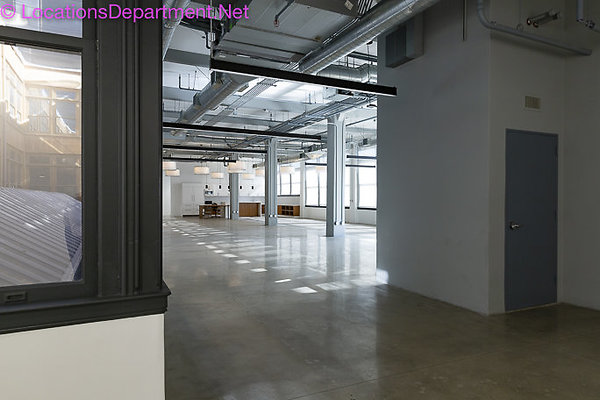 Loft 402-6