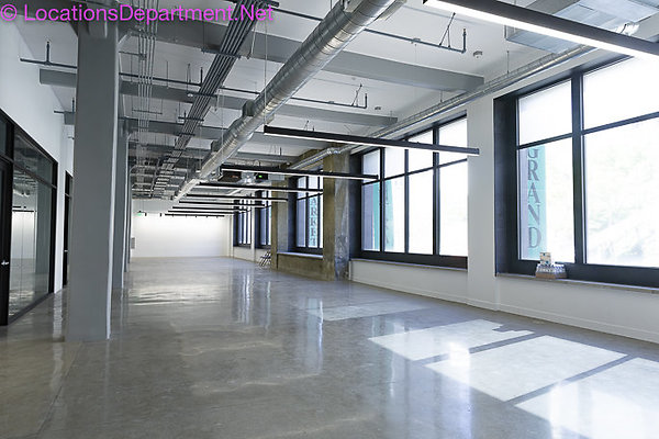 Loft 402-13