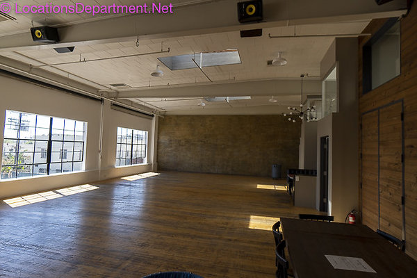 Loft 457-6