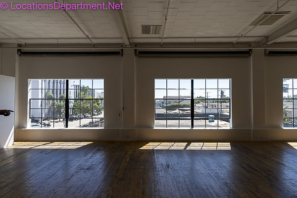 Loft 457-4