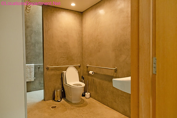 Loft 404-22