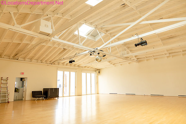 Loft 404-17