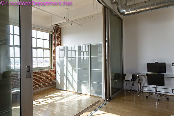 Loft 415-9
