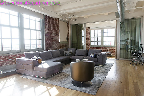 Loft 415-8
