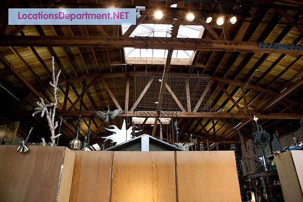 LocationsDepartment.net Loft 421 010