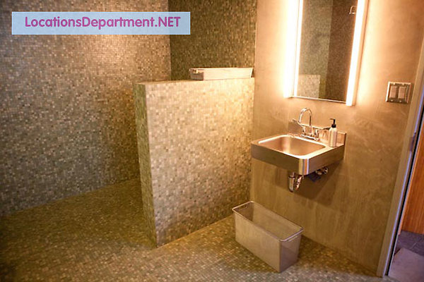 LocationsDepartment.net Loft 421 083