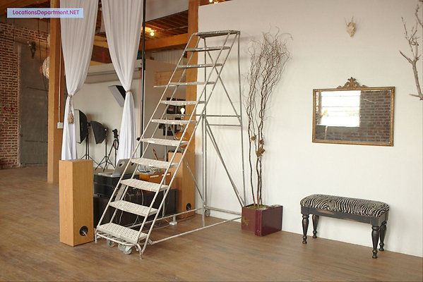 LocationsDepartment.Net Loft 428 027