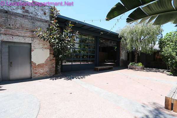 Loft 444 004