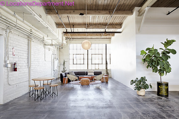 Loft 453-5