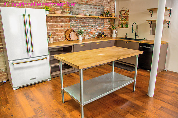 Loft 460-17